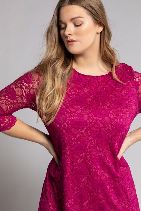 Robe de soirée, dentelle, long. midi, manches 3/4