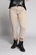 Jeans svasati a 7/8 a cinque tasche con orli sfrangiati