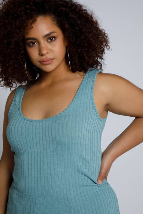 Slim Fit Tank
