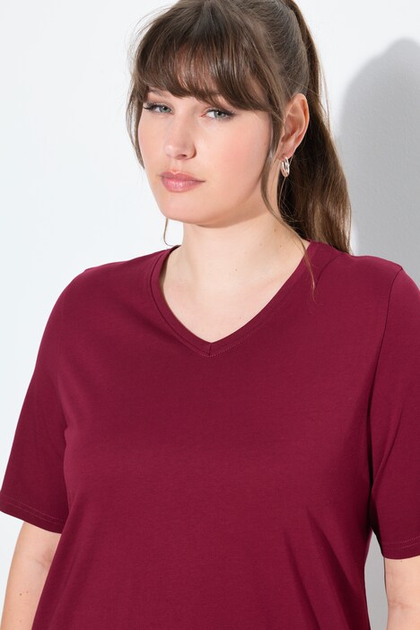 T-shirts en coton bio. Col en V et manches courtes. Lot de 2.
