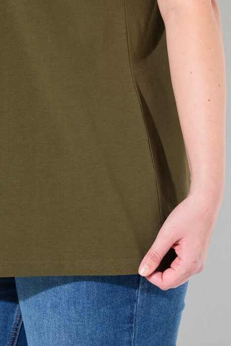 T-shirts en coton bio. Col en V et manches courtes. Lot de 2.