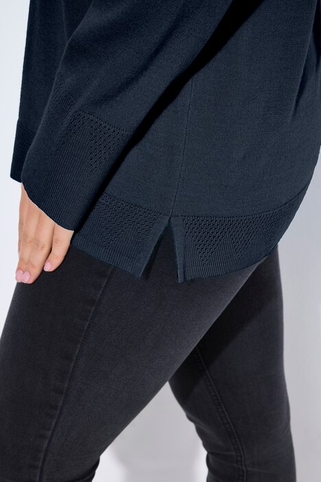 Pullover con collo dolcevita, alti orli a costine e maniche lunghe