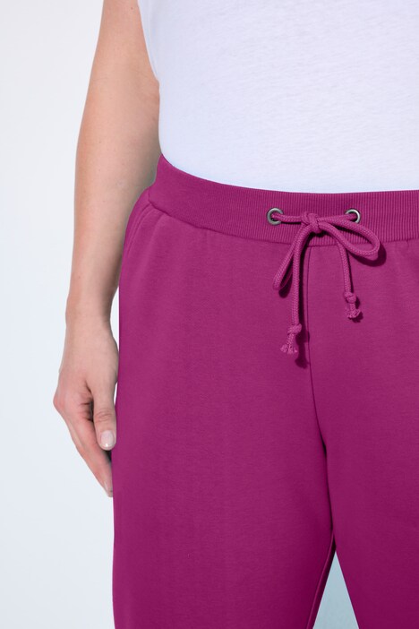 Pantalon en molleton. Envers doux et confortable. Taille élastique