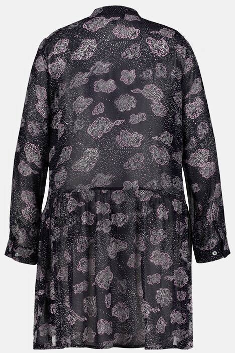 Blusa larga, nubes, cuello alzado, bajo con volantes, manga larga