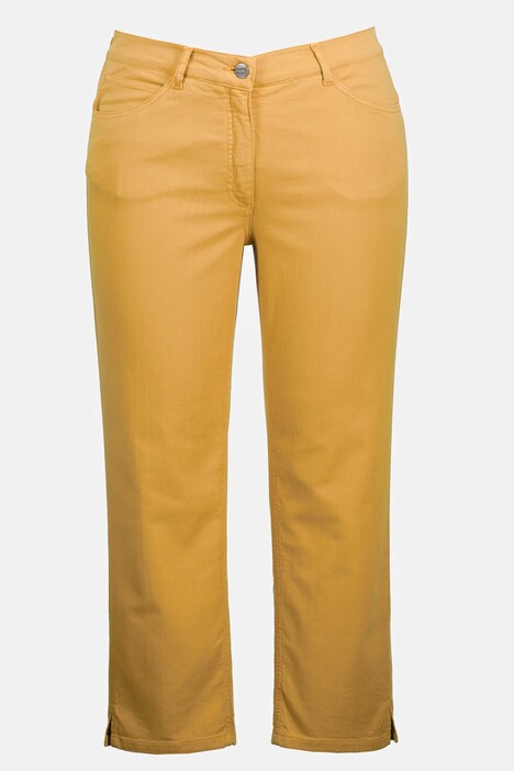 Jean 7/8 en coton bio. Bas de jambe fendu. Taille confortable.