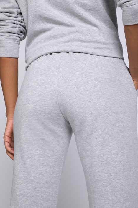 Jogginghose, extraweich, Elastikbund, weites Bein