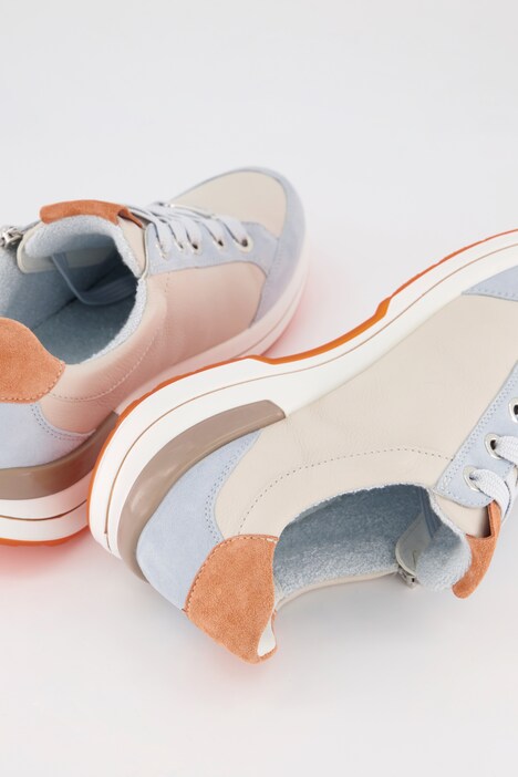 Color Nubuck Detail Leather Sneakers