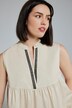 Blouse, ligne A, col montant, encolure V, sans manches