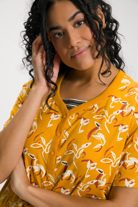 Grand T-shirt, tulipes, décolleté tunique, manches courtes