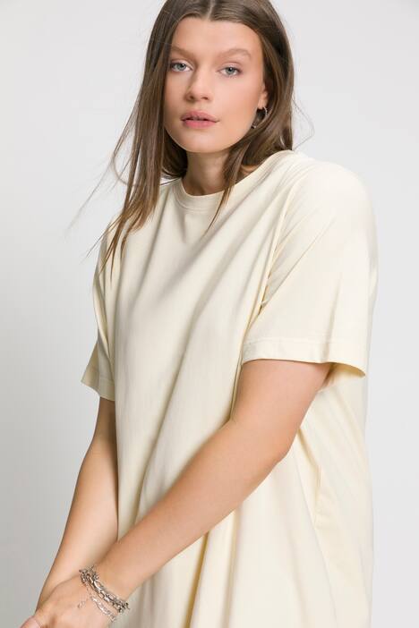 Extra longshirt, ronde hals, halve mouw, oversized
