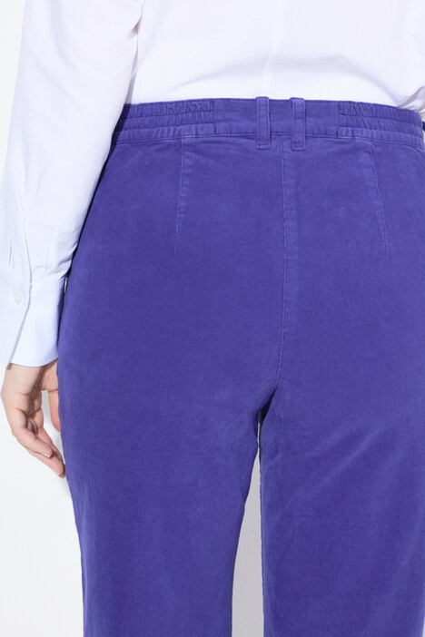 Pantalón Mony de pana, cintura cómoda, bolsillos oblicuos con cremallera