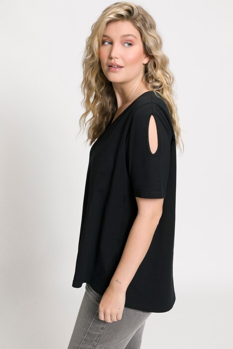 T-shirt, silhouette trapèze, col en V, manches mi-longues avec découpes