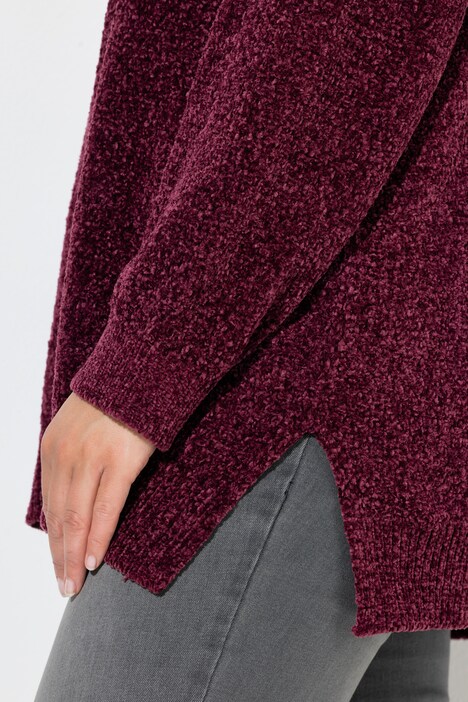 Pull oversize en maille chenille, col montant et manches longues