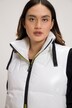 Chaleco acolchado, cremallera, línea A, cuello alzado, sin mangas