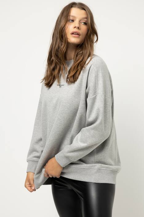 Sudadera, oversize, bordado Studio Untold, manga larga