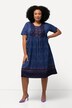 Robe en jersey à col rond et manches courtes, avec couture empire et poches