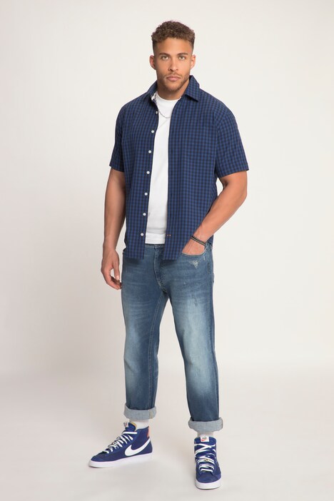 short sleeve shirt