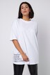 T-shirt oversized, à manches courtes. Décolleté rond. Message imprimé.