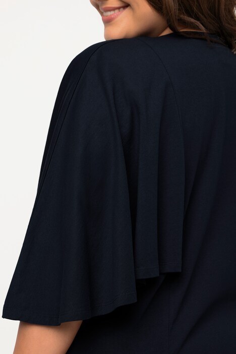 T-shirt di cotone biologico con scollatura a V e maniche a 3/4 a pipistrello
