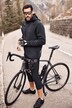 Veste de cyclisme JAY-PI Bikewear. Technologie FLEXNAMIC®. Capuche et fermeture zippée.