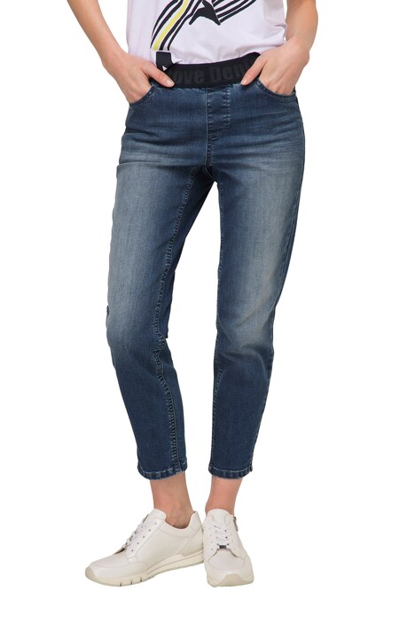 Stretch Fit Elastic Waist Jeans