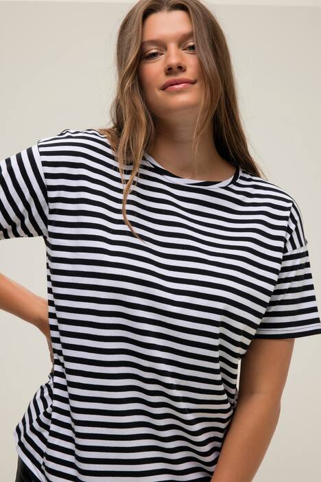 Lot de 2 t-shirts oversize à col rond et manches courtes