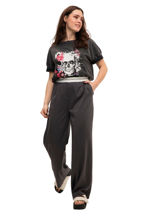 Pleated Stretch-Fit Pants