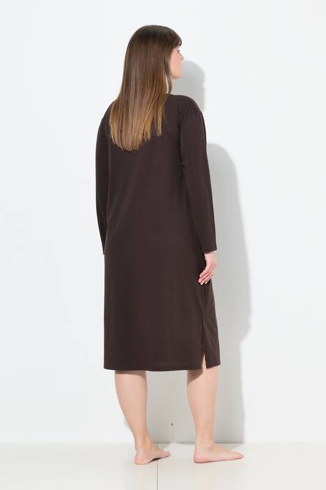 Chemise de nuit à col rond et manches longues, poche poitrine en satin
