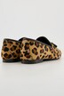 Mocassini con effetto pelliccia, design leopardato, fodera di pelle e larghezza H