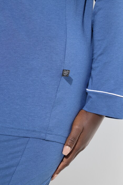 Pyjama manches longues, passepoils fantaisie, décolleté en V