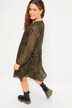 Abito mini dal taglio svasato con design leopardato, volant, collo alto e maniche lunghe