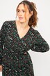 Robe midi#, imprimé zigzag, ligne en A et col V. Taille élastique, manches longues