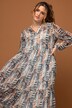 Maxi-jurk, A-lijn, batikprint, ronde hals, knoopsluiting, volants, lange mouw
