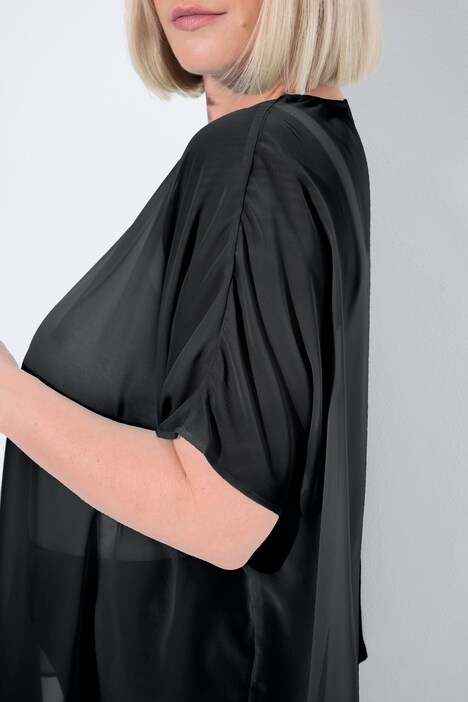 Chiffon blouse, oversized, ronde hals, halve mouwen
