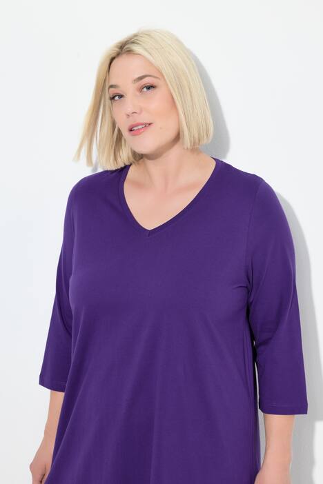 T-shirt long, coupe évasée, décolleté en V et manches 3/4