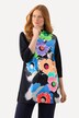 T-shirt long, col montant et manches 3/4. Silhouette en A.