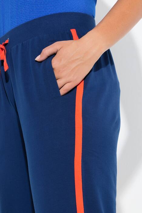 Pantaloni sportivi con strisce laterali, cordino e taglio della gamba dritto