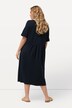 Robe midi en jersey. Décolleté rond et manches courtes. Coupe évasée.
