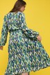 Robe maxi à coupe trapèze, imprimé losanges. Décolleté V et style cache cœur