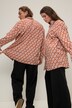 Oversize-skjorte med allover-print, skjortekrave og lange ærmer, unisex