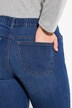 Jeans modello Mary con boot cut, taglio della gamba ampio e design a cinque tasche