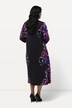 Robe au tombé fluide, coupe trapèze. Décolleté en V et manches 3/4. Imprimé floral.