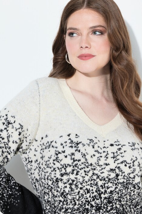 Gradient Knit Long Sleeve V-Neck Sweater