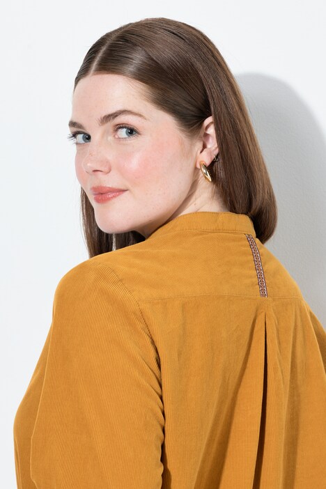 Corduroy jurk, opstaande kraag, plooien, decoratieve plooien, lange mouwen