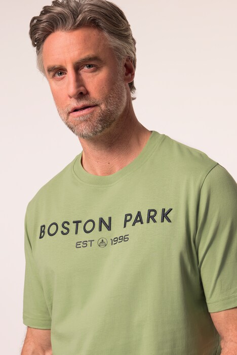 T-shirt Boston Park con mezze maniche e piccolo ricamo, fino alla tg. 84/86