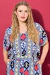 Skjortebluse, oversized, grafisk print, V-udskæring
