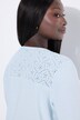 Chemise de nuit à col rond et manches 3/4, broderie ajourée et pli décoratif