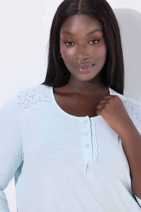 Camicia da notte con ricami traforati, piega decorativa, scollo a girocollo e maniche a 3/4