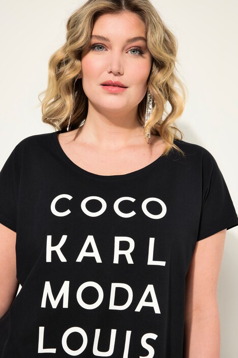 Oversized t-shirt with printed inscription