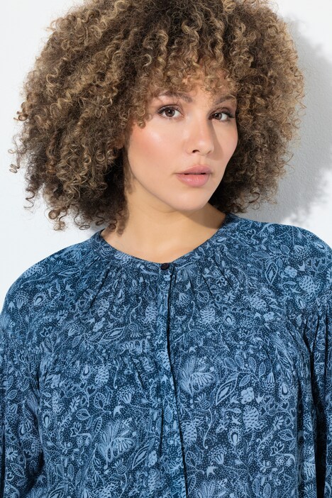 Blouse motif fleurs/hirondelles, décolleté rond et manches longues
